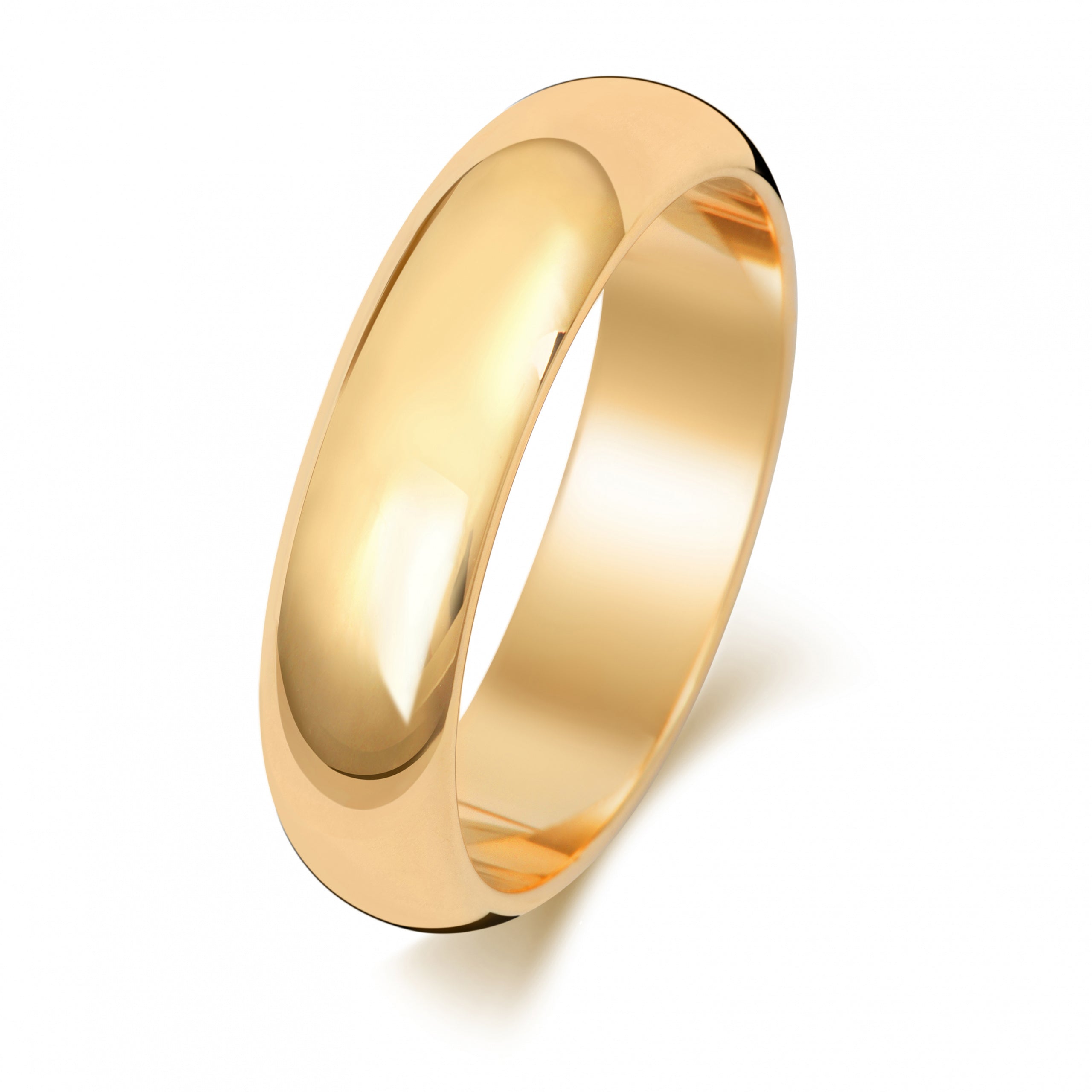 A 9CT GOLD 5MM SOFT COURT BEVELLED EDGE WEDDING RING is displayed against a white background.